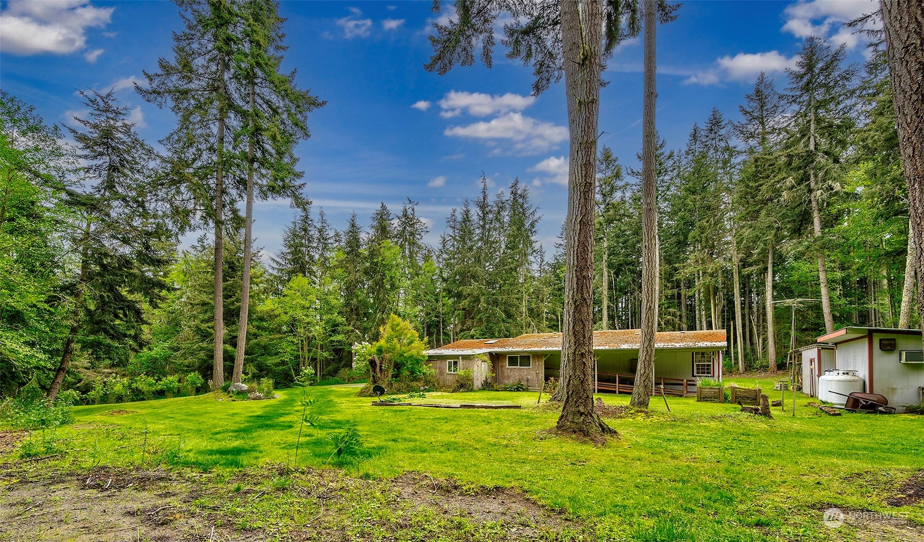 4214 Junco Road Greenbank, WA 98253 - Photo 27 of 29 Gallery Image 27