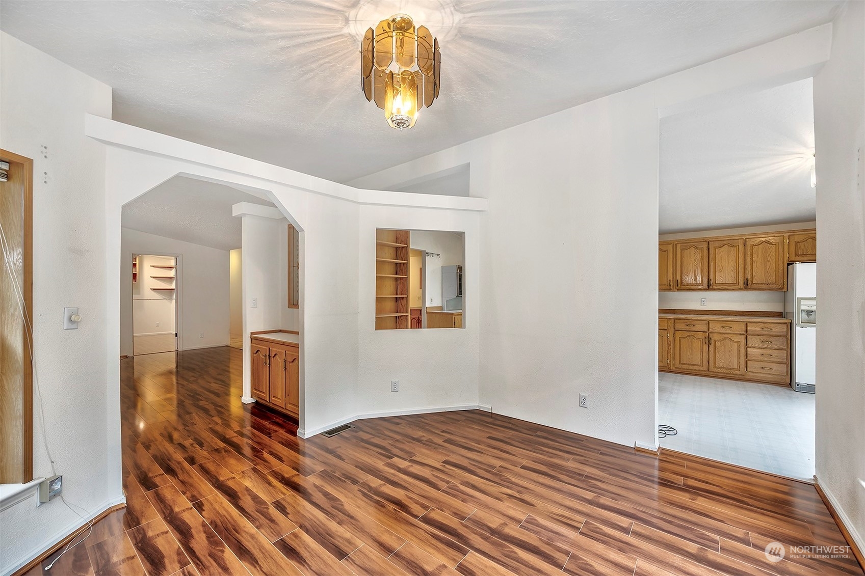 4214 Junco Road Greenbank, WA 98253 - Photo 8 of 29 Gallery Image 8