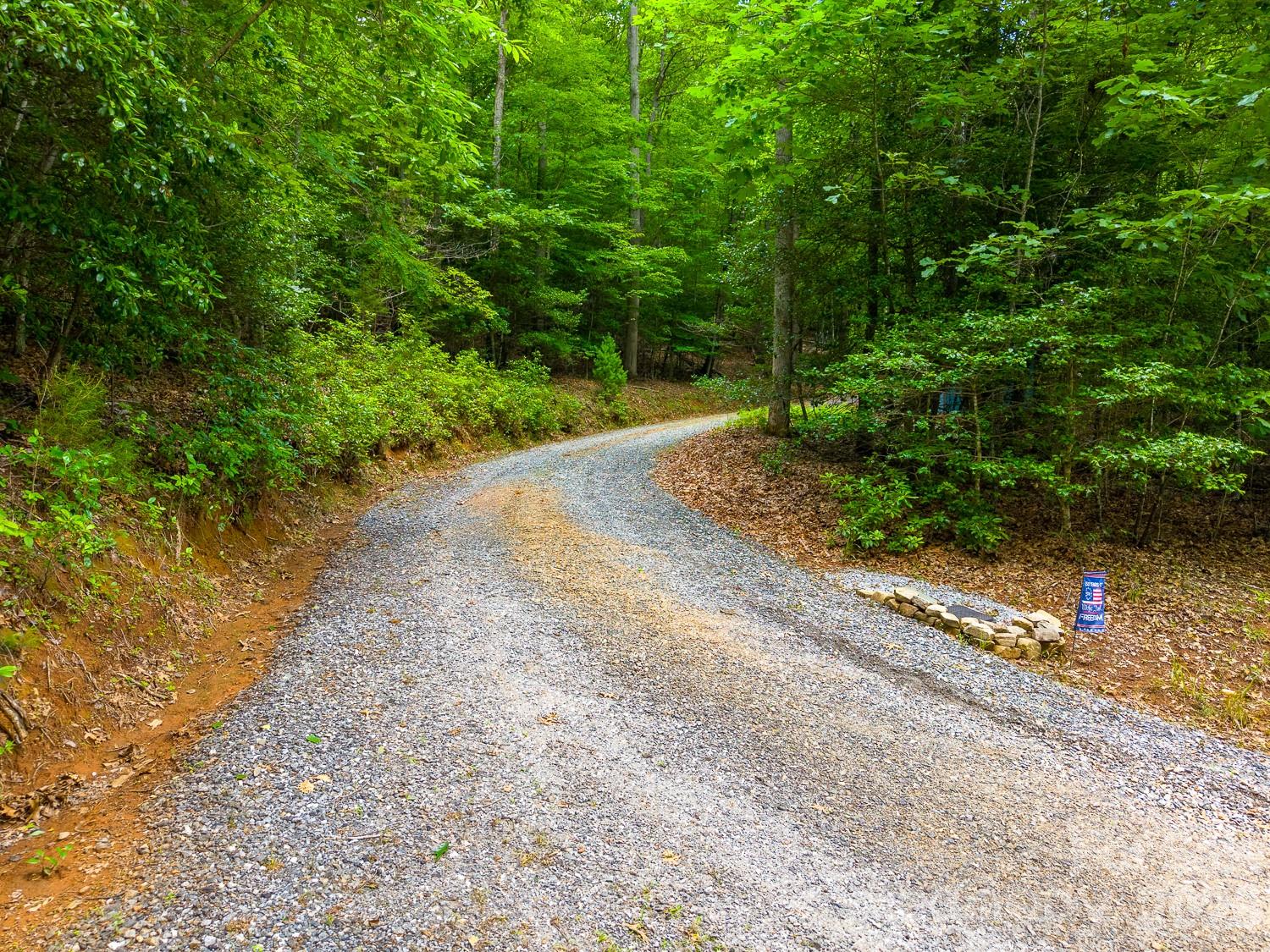 243 Jonquil Wds Road Franklin, NC 28734 - Photo 29 of 48