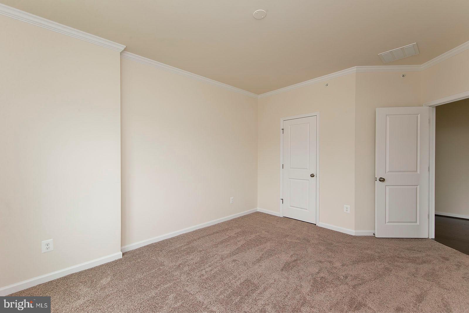 1122 Ribbon Limestone Terrace Southeast Leesburg, VA 20175 - Photo 36 of 57 Gallery Image 36