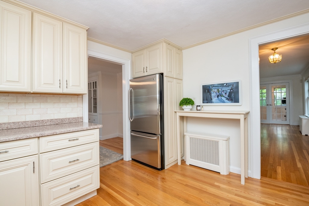 2 Parkwood Road Lynnfield, MA 01940 - Photo 19 of 42 Gallery Image 19