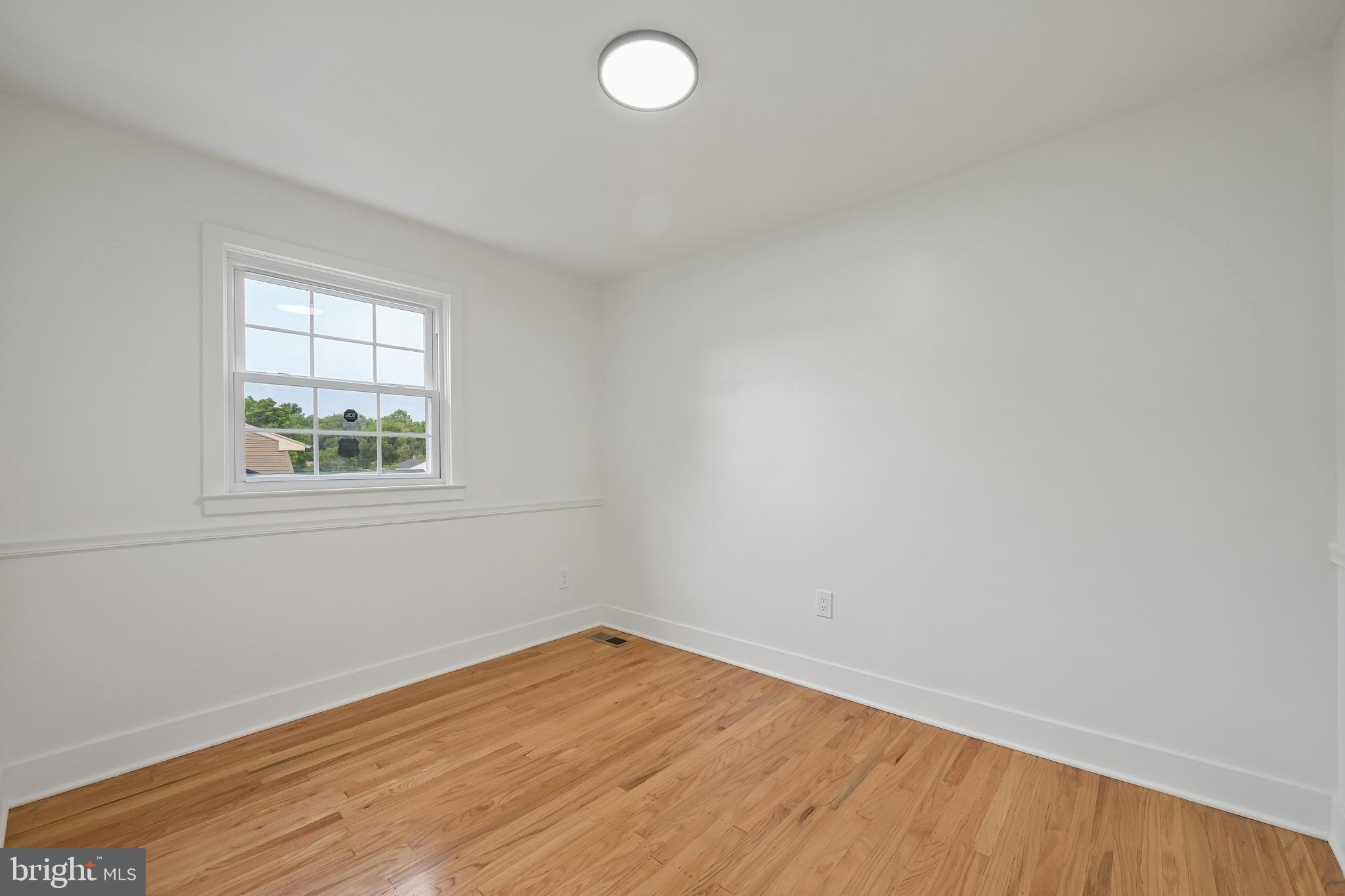 3 Kennington Road Marlton, NJ 08053 - Photo 20 of 24 an empty room with a window