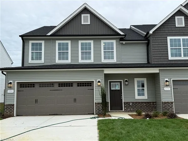 $394,990 | 204 Oakdale Frst Court, Jamestown, NC 27282