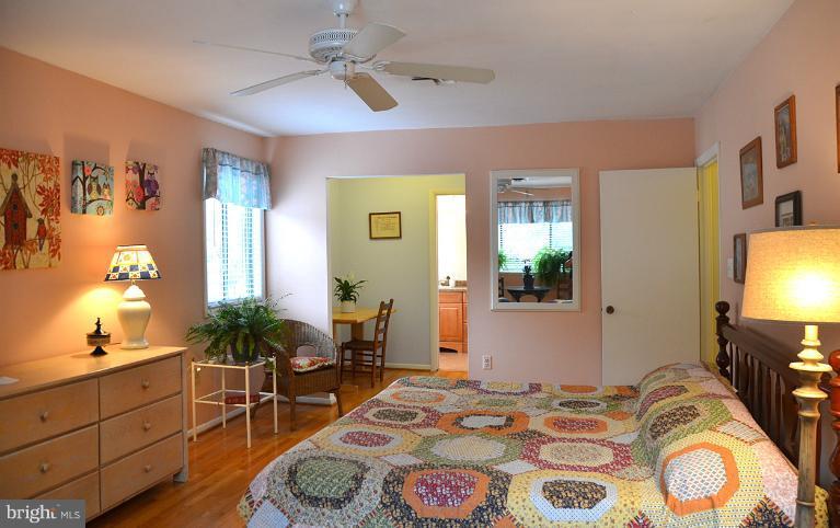 11814 Grey Birch Place Reston, VA 20191 - Photo 15 of 30 Bedroom (Master)