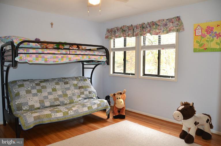 11814 Grey Birch Place Reston, VA 20191 - Photo 18 of 30 Bedroom