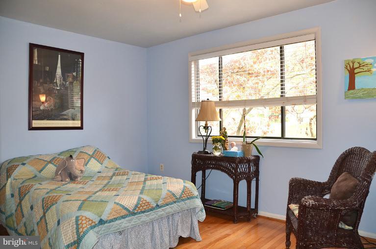 11814 Grey Birch Place Reston, VA 20191 - Photo 20 of 30 Bedroom