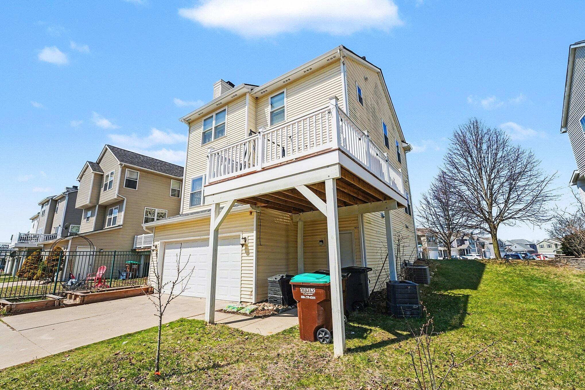 780 Jackson Lane Milan, MI 48160 - Photo 4 of 28 004_file_2011