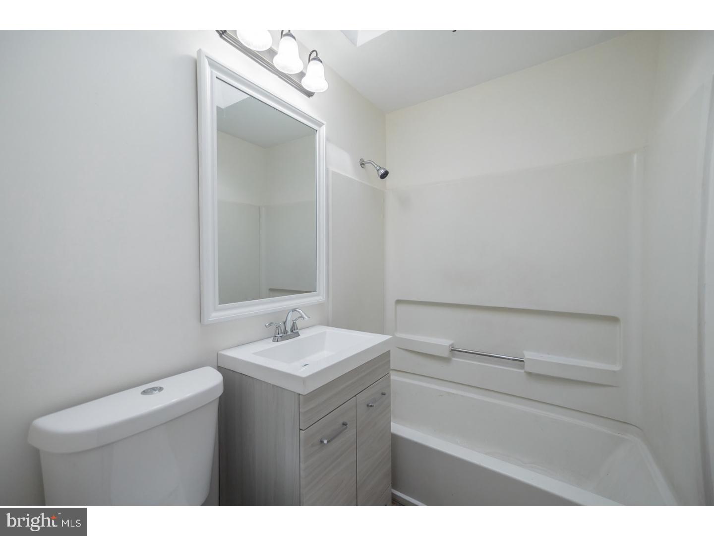 11730 Denman Road Philadelphia, PA 19154 - Photo 13 of 23 Gallery Image 13