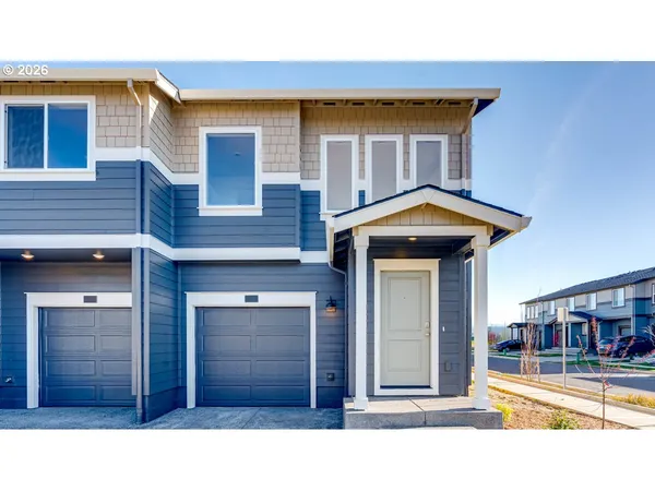 a house view with a outdoor space
