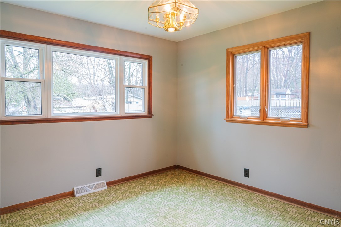 5685 Mapleton Drive Schuyler, NY 13502 - Photo 15 of 35