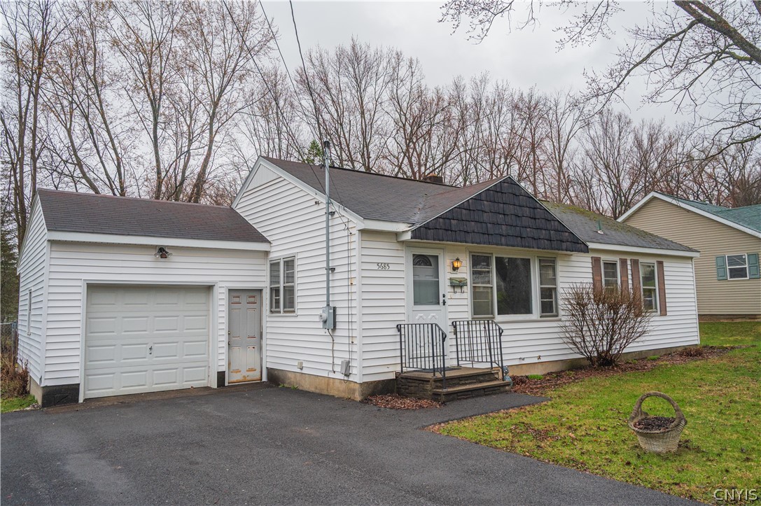 5685 Mapleton Drive Schuyler, NY 13502 - Photo 33 of 35