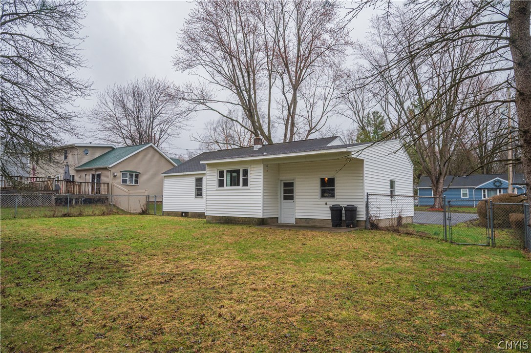 5685 Mapleton Drive Schuyler, NY 13502 - Photo 34 of 35
