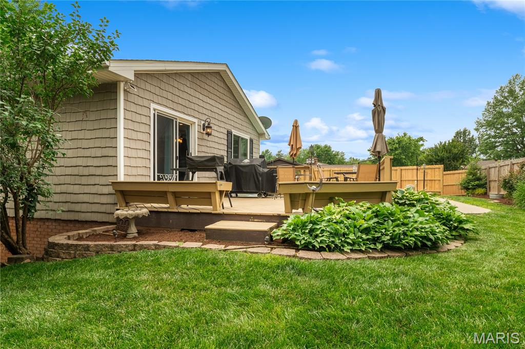 640 Strawberry Lane Jackson, MO 63755 - Photo 4 of 42