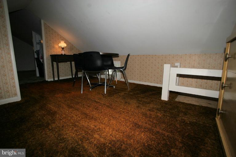 8100 Mapleville Road Boonsboro, MD 21713 - Photo 4 of 20 Interior (General)