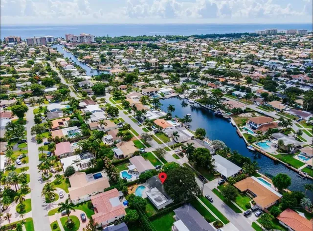 $1,050,000 | 2521 Northeast 51st Street, Lighthouse Point, FL 33064