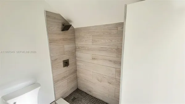 $3,600 | 841 Northwest 81st Avenue, Unit 8, Plantation, FL 33324