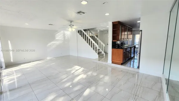 $3,600 | 841 Northwest 81st Avenue, Unit 8, Plantation, FL 33324