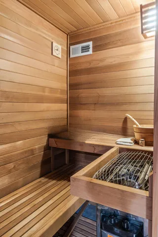 $15,900 | 3490 South Ocean Boulevard, South Palm Beach, FL 33480