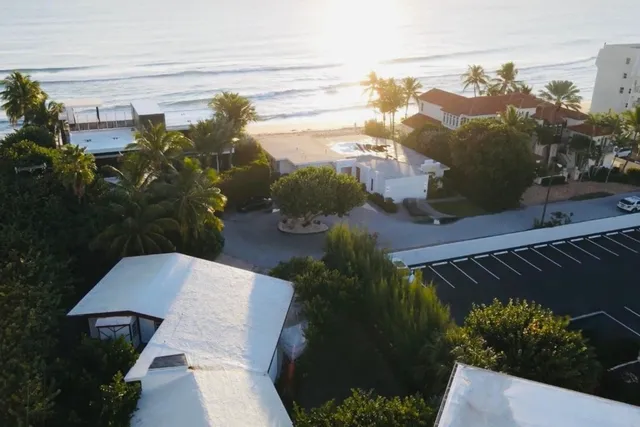 $15,900 | 3490 South Ocean Boulevard, South Palm Beach, FL 33480