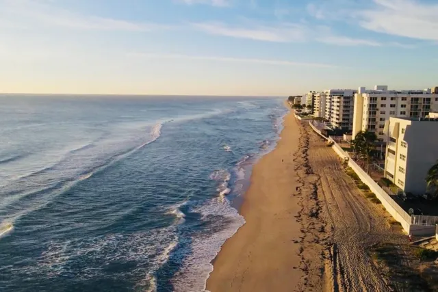 $15,900 | 3490 South Ocean Boulevard, South Palm Beach, FL 33480