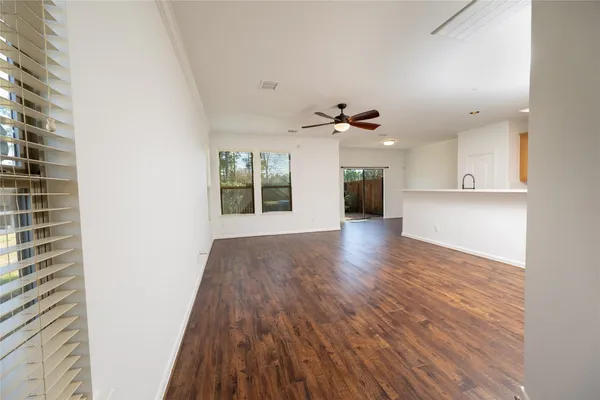 $2,200 | 16026 Limestone Lake Drive, Tomball, TX 77377