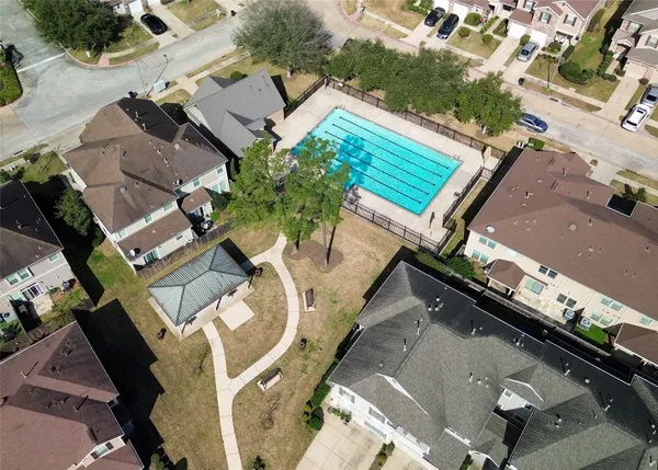 $2,200 | 16026 Limestone Lake Drive, Tomball, TX 77377