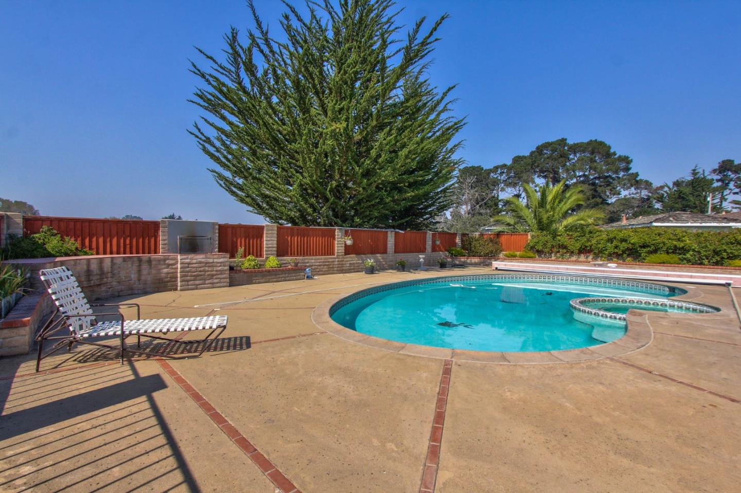 1298 Sylvan Road Monterey, CA 93940 - Photo 5 of 42 Gallery Image 5