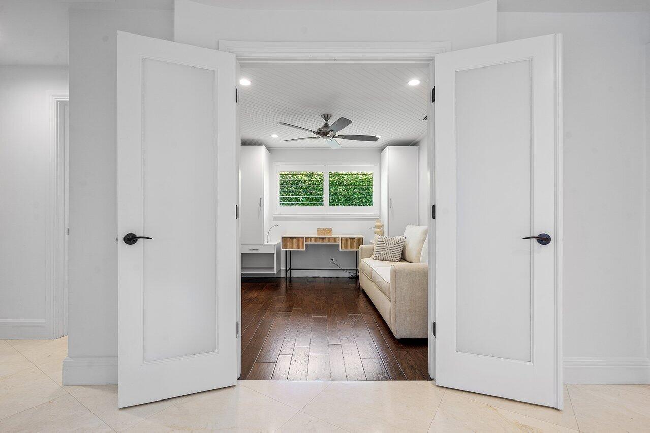 6130 Ridge Lane Ocean Ridge, FL 33435 - Photo 22 of 33 Convertible Bedroom 3/Den