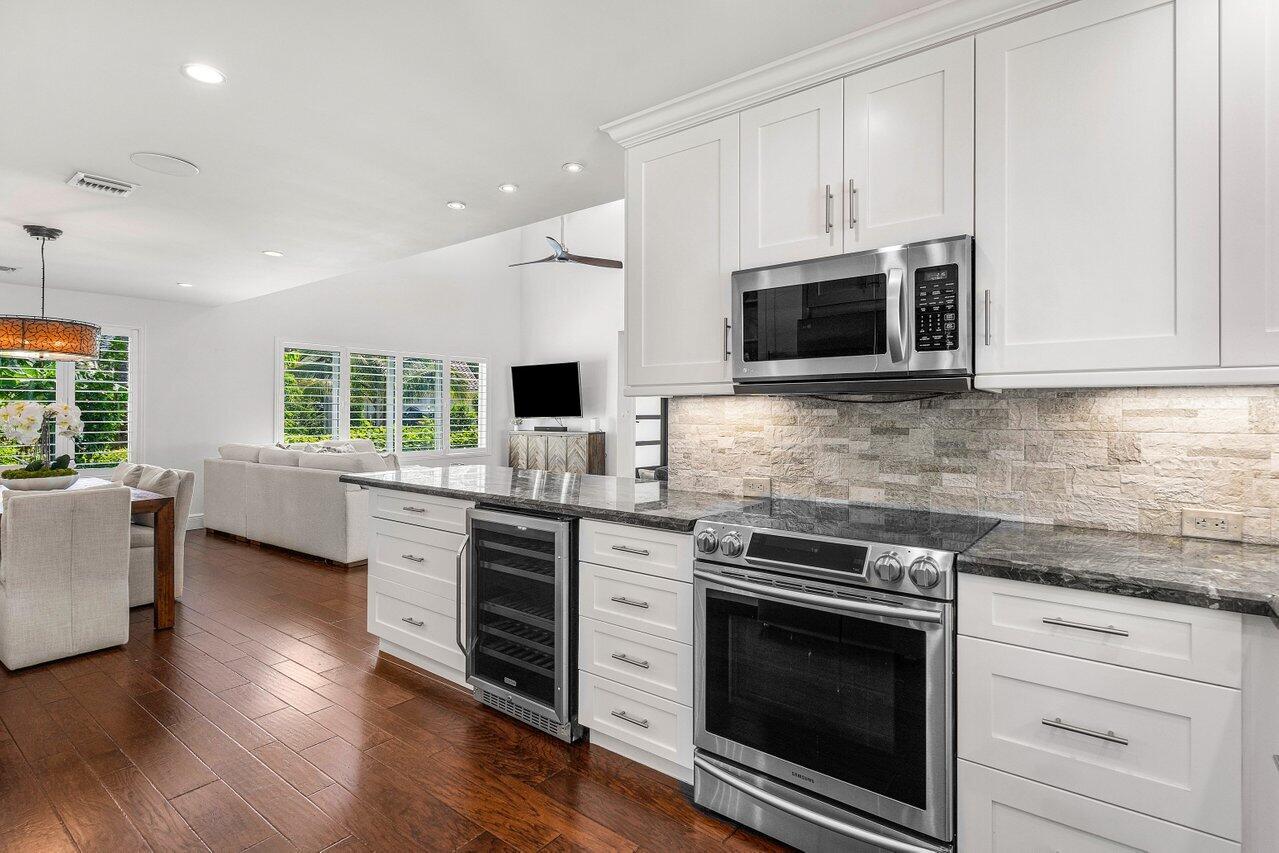 6130 Ridge Lane Ocean Ridge, FL 33435 - Photo 9 of 33 Kitchen