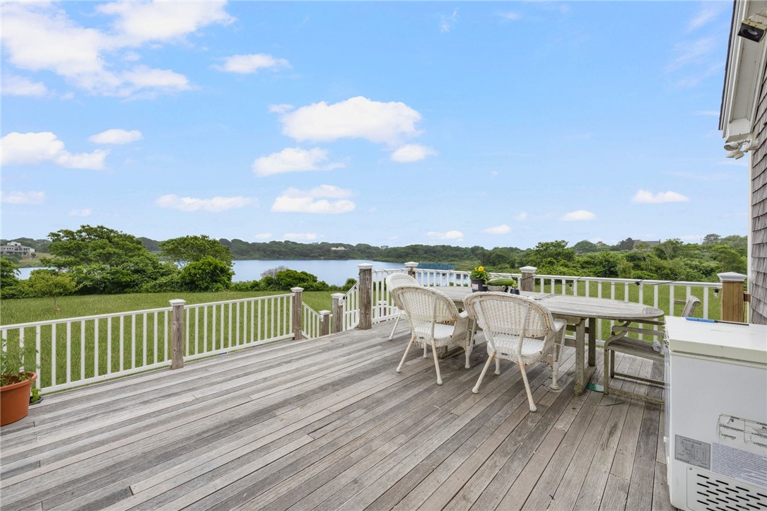 1661 Sands Pond Road Block Island, RI 02807 - Photo 36 of 44