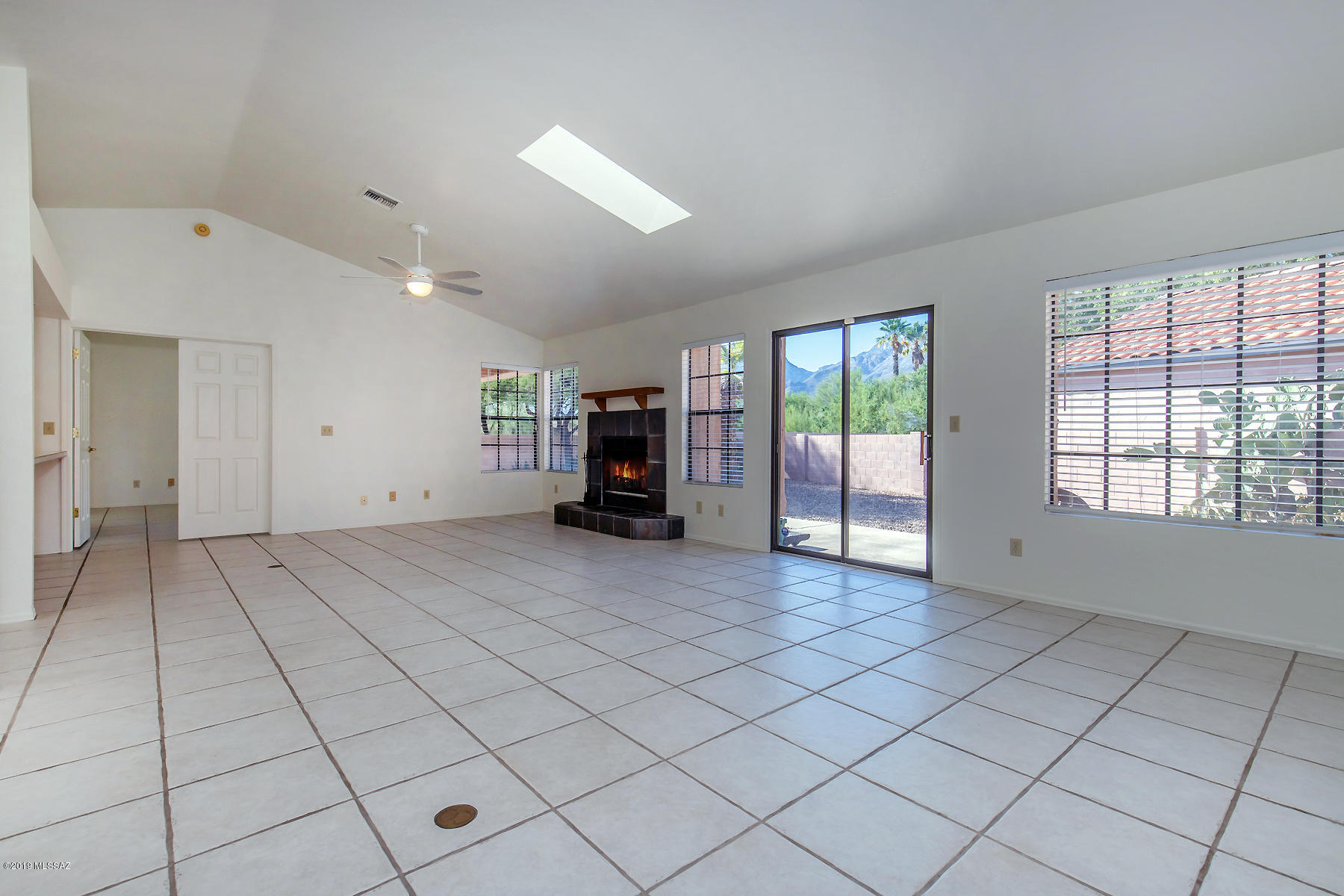 5263 North Mountain Terrace Road Tucson, AZ 85750 - Photo 12 of 26