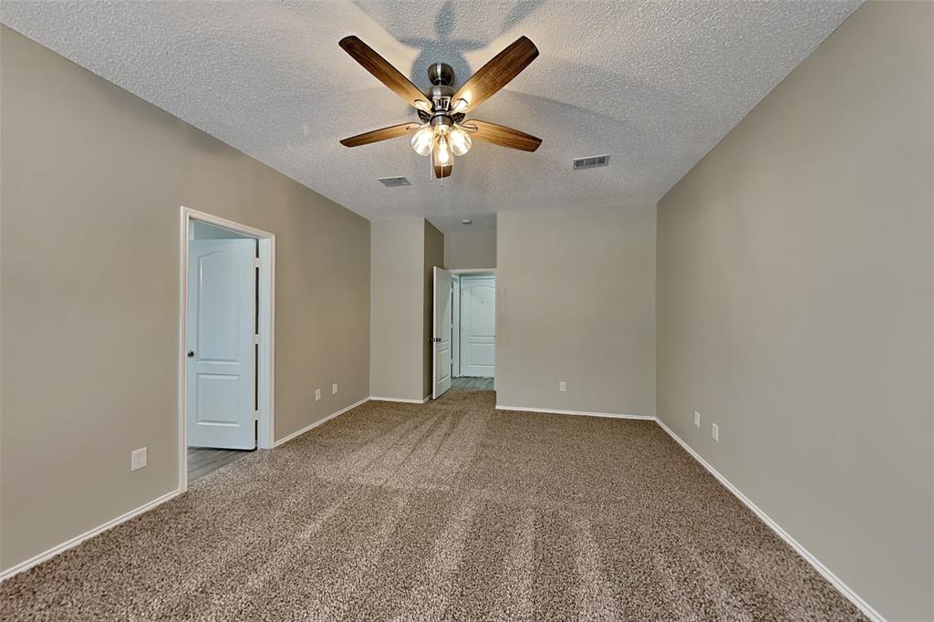 5729 Round Rock Road Haltom City, TX 76137 - Photo 10 of 19
