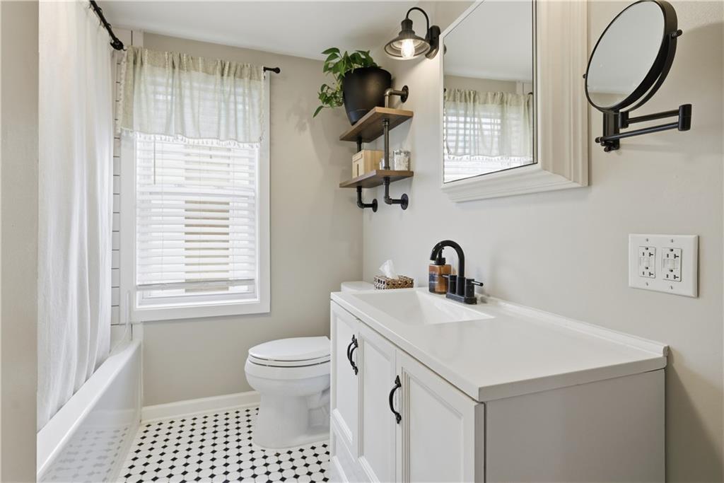 1510 Gringo Road Aliquippa, PA 15001 - Photo 30 of 49 Gallery Image 30