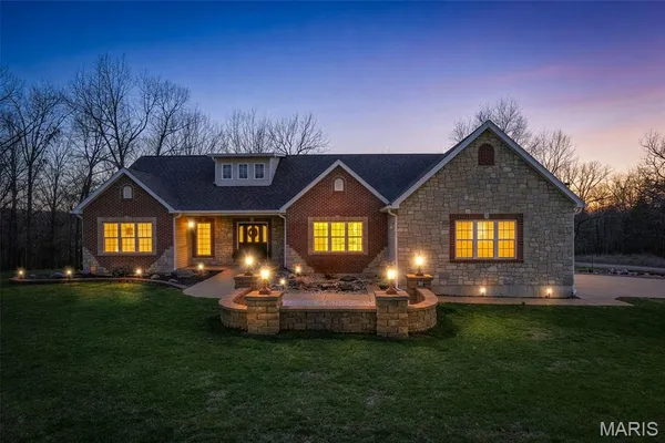 $639,000 | 800 Bonhomme Creek Court, Bonne Terre, MO 63628