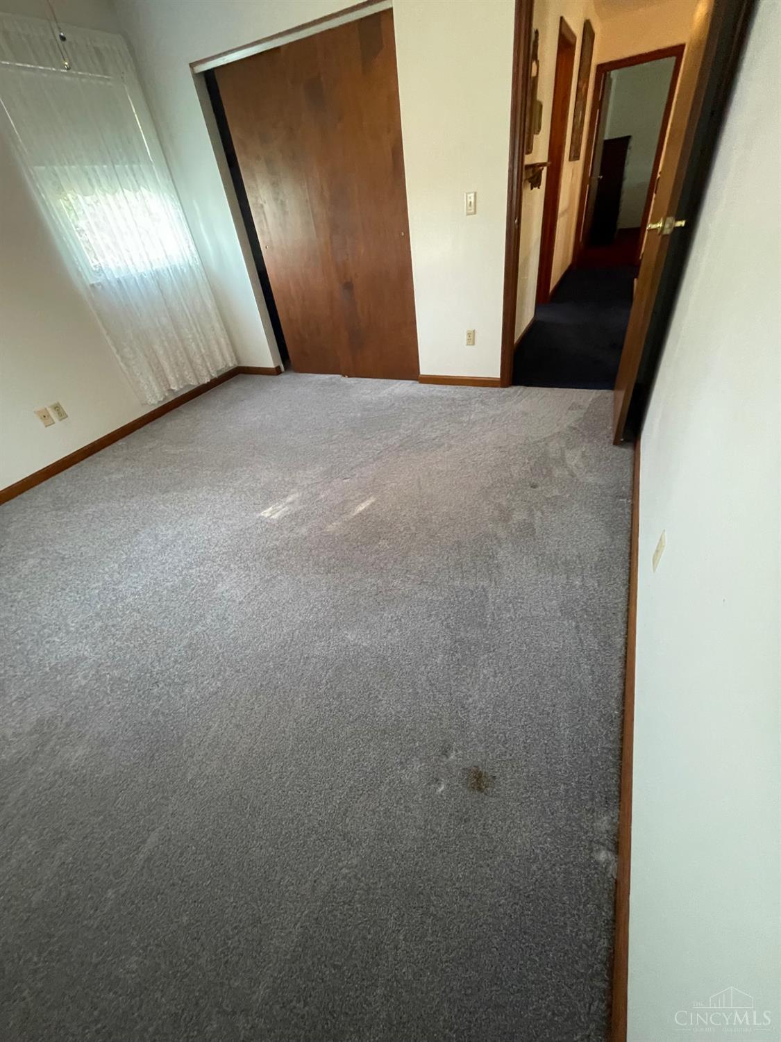 3573 East Taylor School Road Hamilton, OH 45011 - Photo 33 of 55 Gallery Image 33
