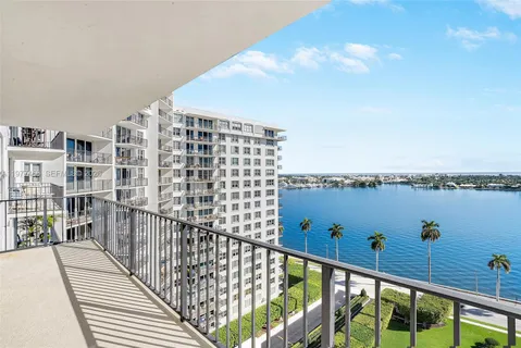 $975,000 | 1701 South Flagler Drive, Unit 1508, West Palm Beach, FL 33401