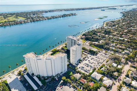 $975,000 | 1701 South Flagler Drive, Unit 1508, West Palm Beach, FL 33401