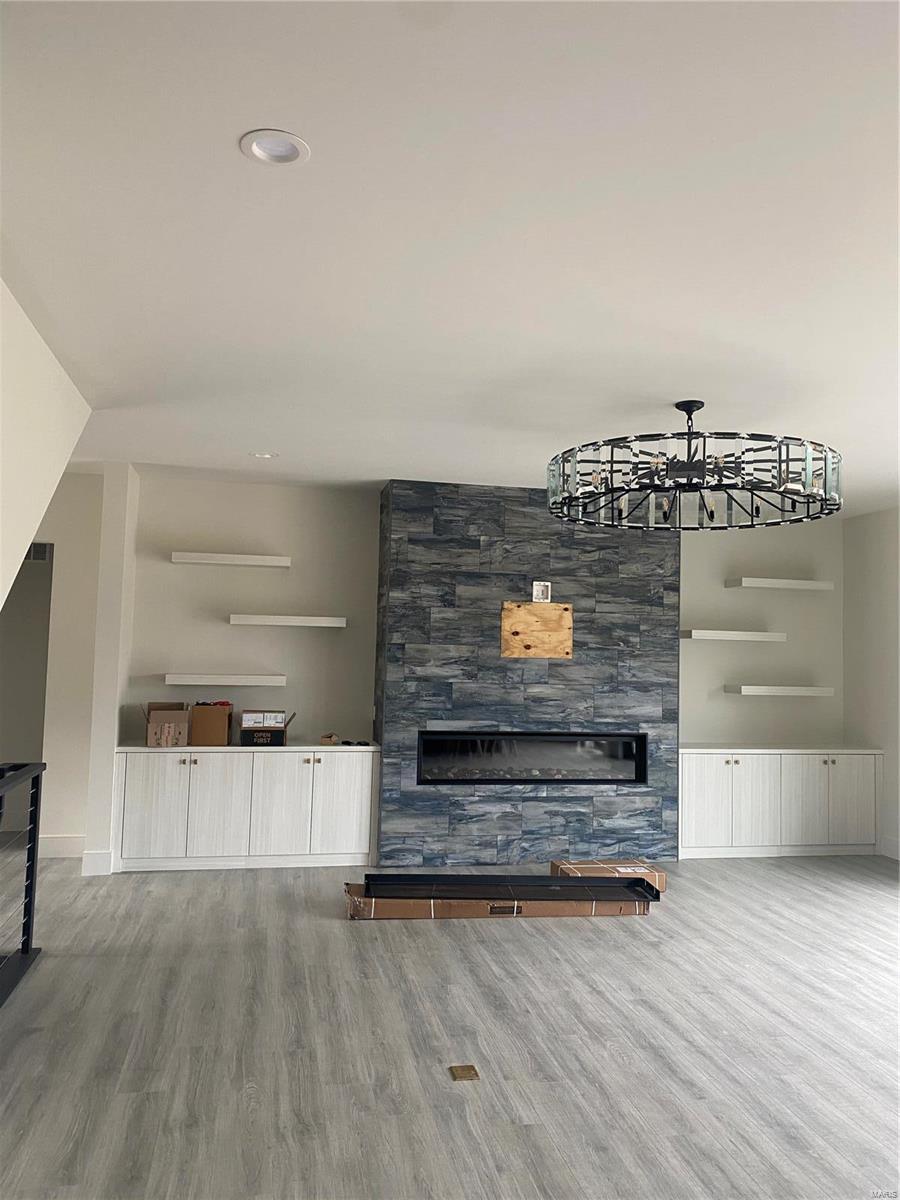 9029 Clayton Road St. Louis, MO 63124 - Photo 6 of 21 Gallery Image 6