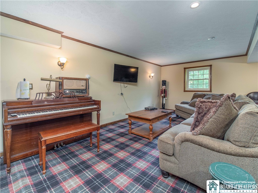 5616 Stow Road North Harmony, NY 14710 - Photo 32 of 37 Large Family room
