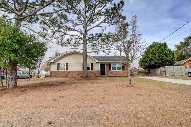 $1,700 | 340 Bodega Bay Road, Wilmington, NC 28412