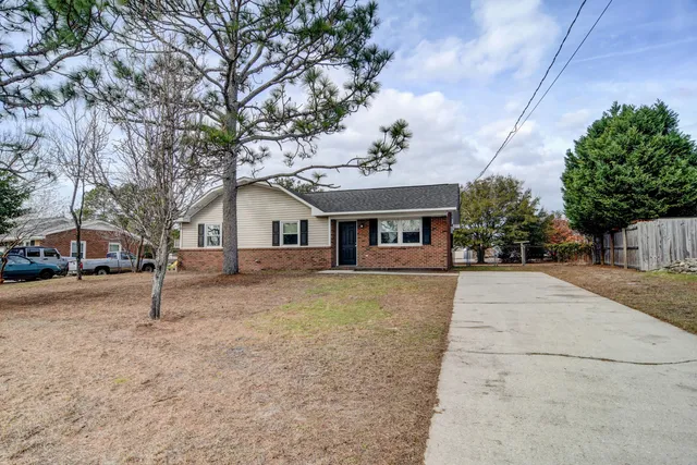 $1,700 | 340 Bodega Bay Road, Wilmington, NC 28412