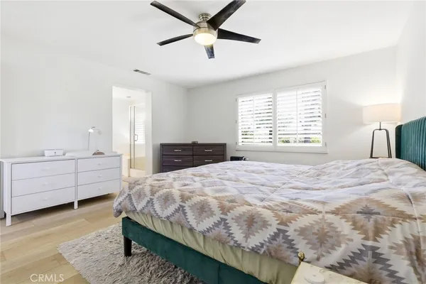 $1,599,999 | 102 Millbrook, Irvine, CA 92618
