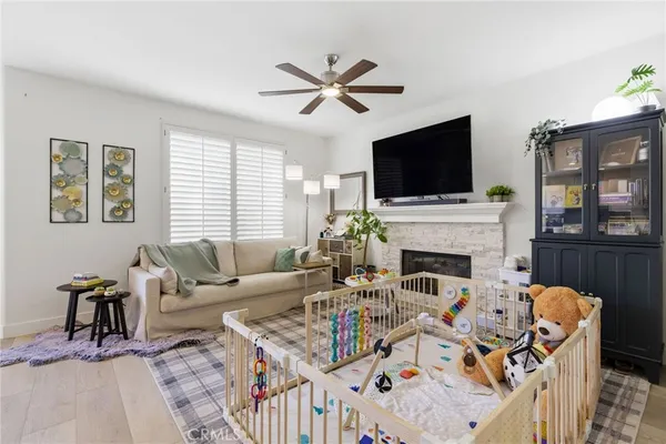 $1,599,999 | 102 Millbrook, Irvine, CA 92618