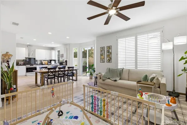 $1,599,999 | 102 Millbrook, Irvine, CA 92618