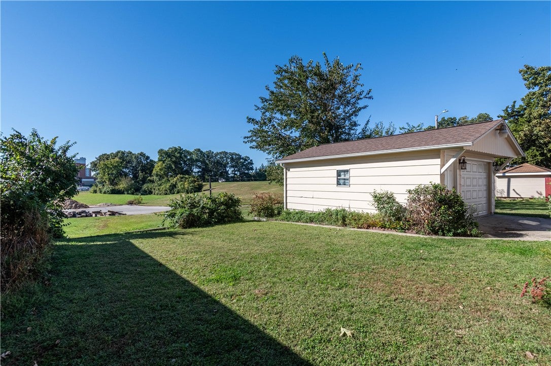 1827 Shady Crest Street Decatur, IL 62521 - Photo 25 of 25 Gallery Image 25