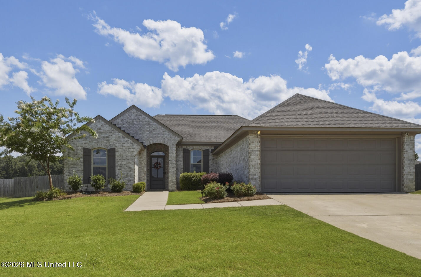 123 Kings Crossing Canton, MS 39046 - Photo 1 of 29 123 Kings Crossing-2