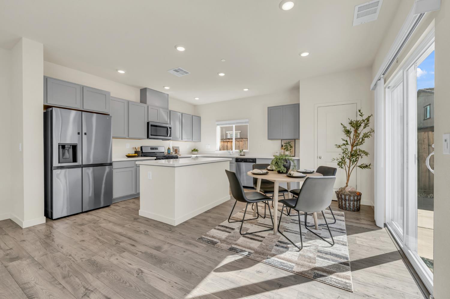 1272 Matlack Street Lincoln, CA 95648 - Photo 11 of 51