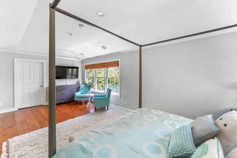 $1,595,000 | 39 A Foster Road, Quogue, NY 11959