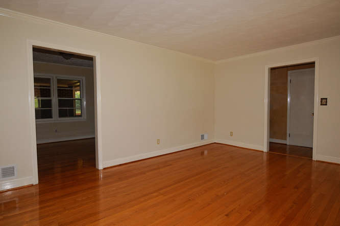 [photo 2049138] Family Room