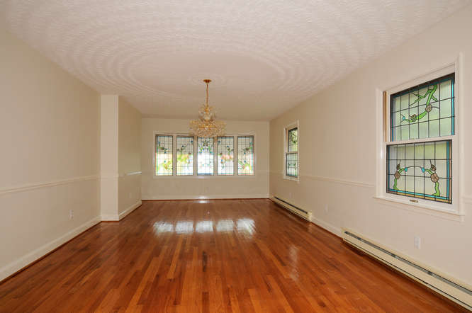 [photo 2049142] Living Room